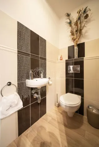 Prodej bytu 1+kk, Praha - Prosek, Veltruská, 22 m2
