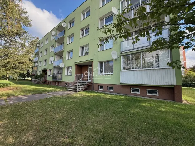 Pronájem bytu 1+1, Chomutov, Dr. Janského, 37 m2
