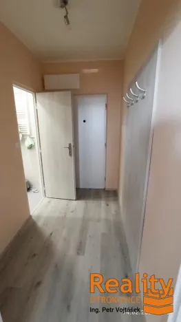 Pronájem bytu 1+1, Otrokovice - Kvítkovice, SNP, 36 m2