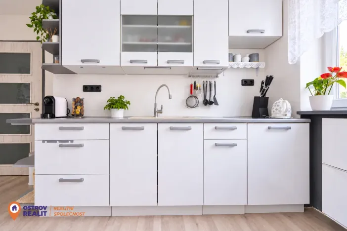Prodej bytu 2+1, Hlubočky, Letní, 54 m2