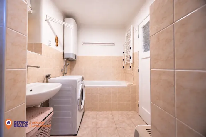 Prodej bytu 2+1, Hlubočky, Letní, 54 m2