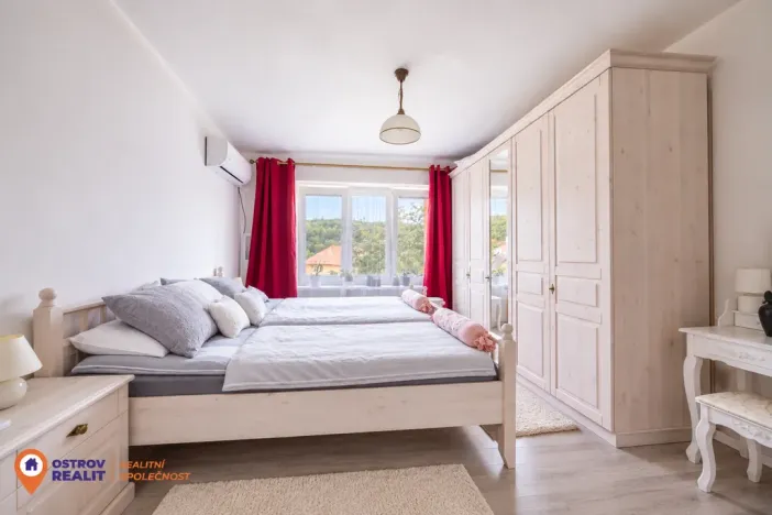 Prodej bytu 2+1, Hlubočky, Letní, 54 m2