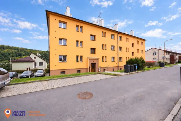 Prodej bytu 2+1, Hlubočky, Letní, 54 m2