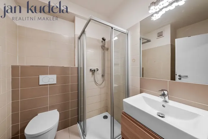 Pronájem bytu 2+kk, Brno, Francouzská, 48 m2