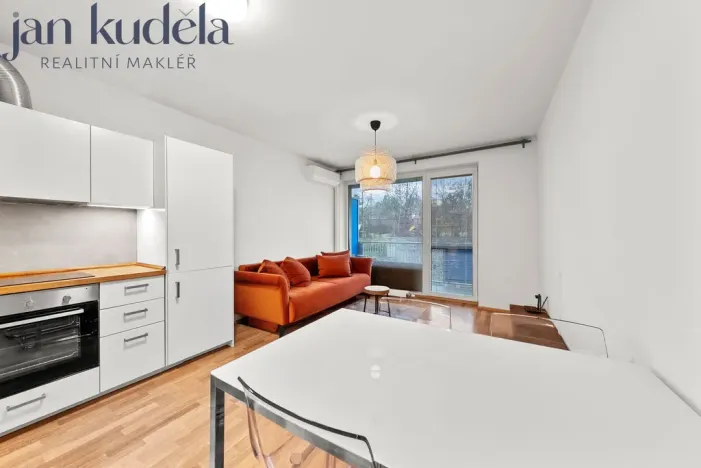 Pronájem bytu 2+kk, Brno, Francouzská, 48 m2