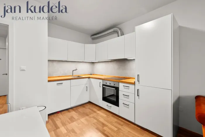 Pronájem bytu 2+kk, Brno, Francouzská, 48 m2
