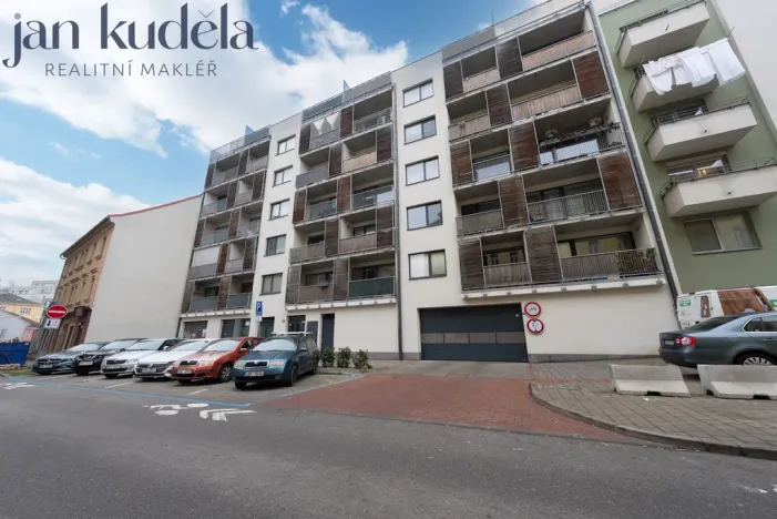 Pronájem bytu 2+kk, Brno, Francouzská, 48 m2