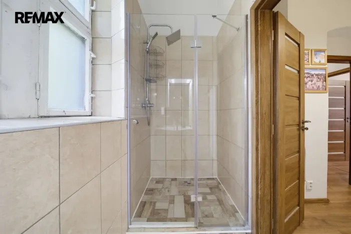 Prodej ubytování, Karlovy Vary, Raisova, 80 m2