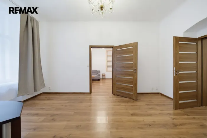 Prodej ubytování, Karlovy Vary, Raisova, 80 m2