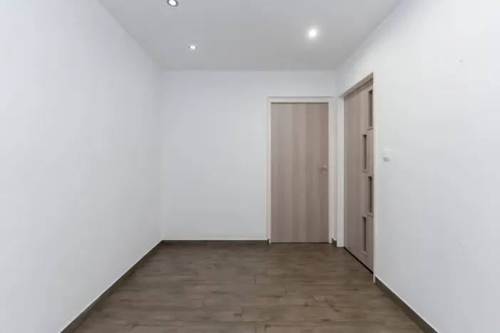 Prodej bytu 3+1, Krupka - Bohosudov, Komenského, 82 m2