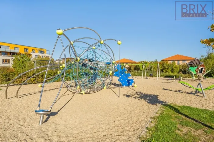 Prodej bytu 2+kk, Praha, Jaroslava Foglara, 42 m2