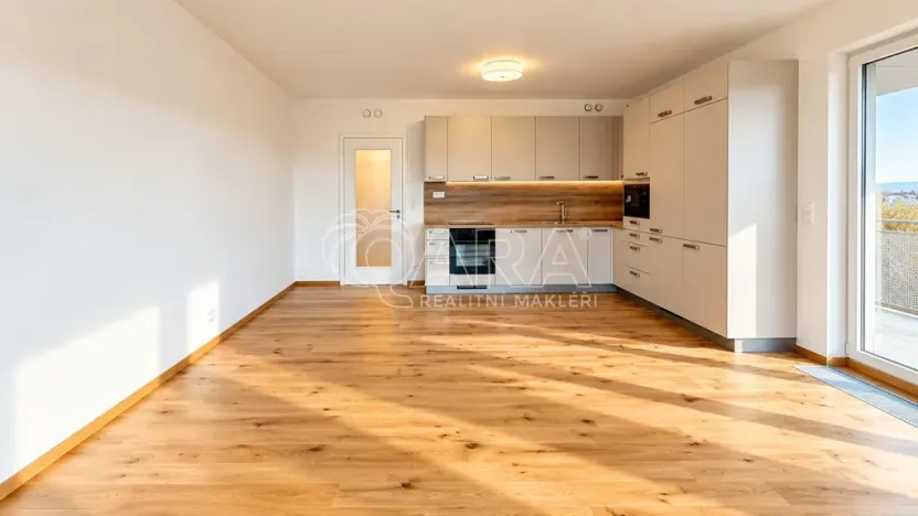 Pronájem bytu 3+kk, Praha - Modřany, Kolmanova, 94 m2