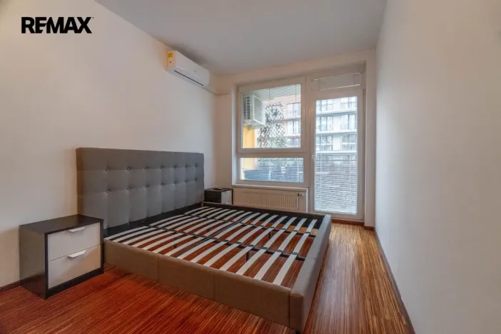 Pronájem bytu 2+kk, Praha, Kabešova, 56 m2