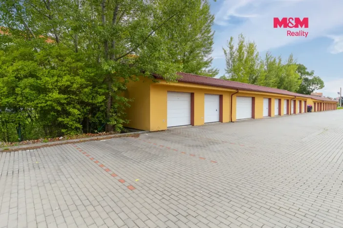 Prodej bytu 3+1, Břeclav, Kpt. Jaroše, 93 m2