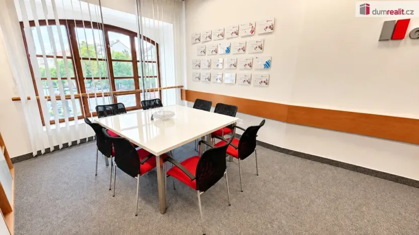 Pronájem kanceláře, Roudnice nad Labem, Karlovo náměstí, 60 m2