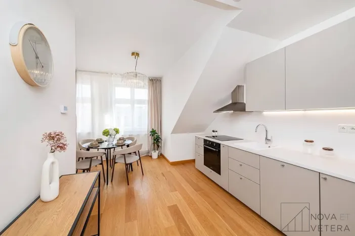 Prodej bytu 3+1, Praha - Vinohrady, Chodská, 117 m2