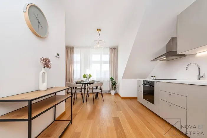 Prodej bytu 3+1, Praha - Vinohrady, Chodská, 117 m2