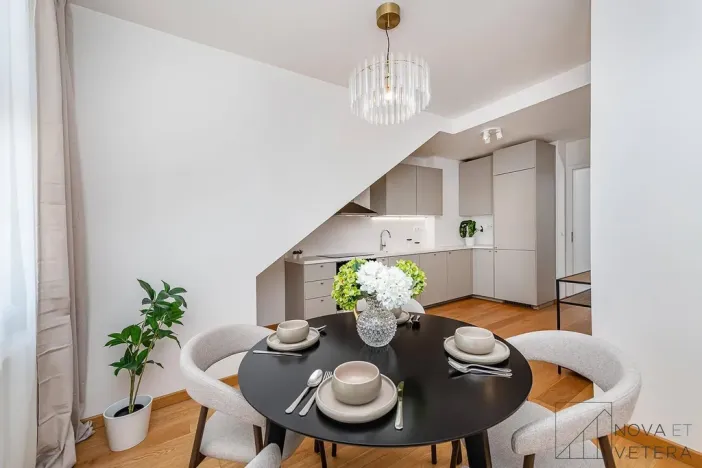 Prodej bytu 3+1, Praha - Vinohrady, Chodská, 117 m2
