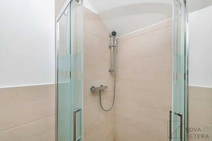 Prodej bytu 3+1, Praha - Vinohrady, Chodská, 117 m2