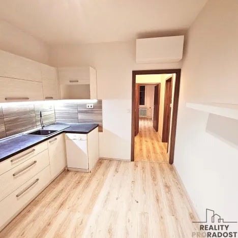Pronájem bytu 3+1, Hodonín, Slunečná, 64 m2