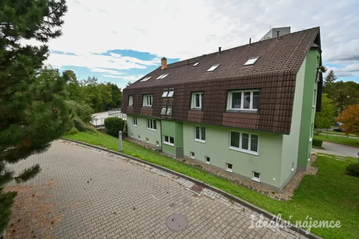 Pronájem bytu 3+kk, Brno, Vychodilova, 88 m2