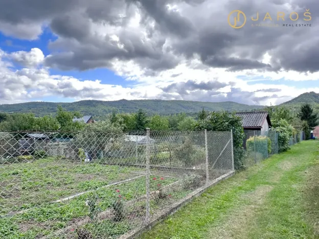 Pronájem zahrady, Klášterec nad Ohří, 283 m2
