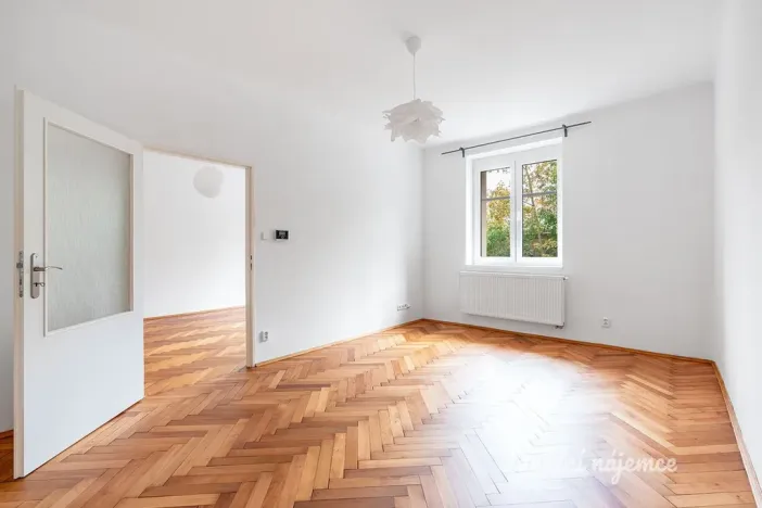 Pronájem bytu 3+1, Praha - Střešovice, Na Petynce, 71 m2