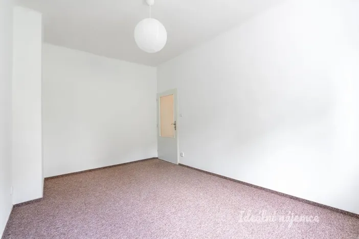 Pronájem bytu 3+1, Praha - Střešovice, Na Petynce, 71 m2
