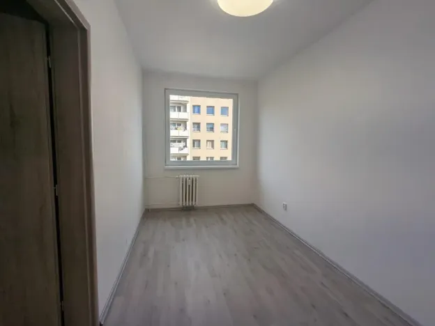 Pronájem bytu 4+1, Ústí nad Labem - Krásné Březno, Dr. Horákové, 77 m2