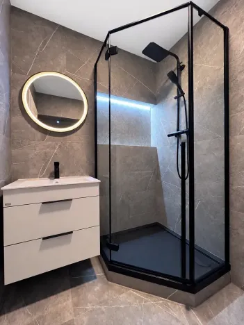 Prodej bytu 2+kk, Praha - Holešovice, Dělnická, 44 m2