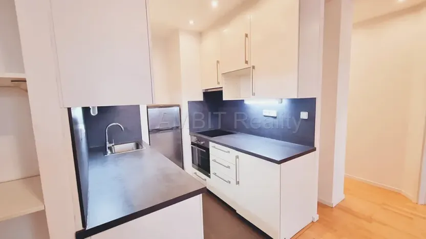 Pronájem bytu 2+kk, Praha - Břevnov, Mládeže, 51 m2