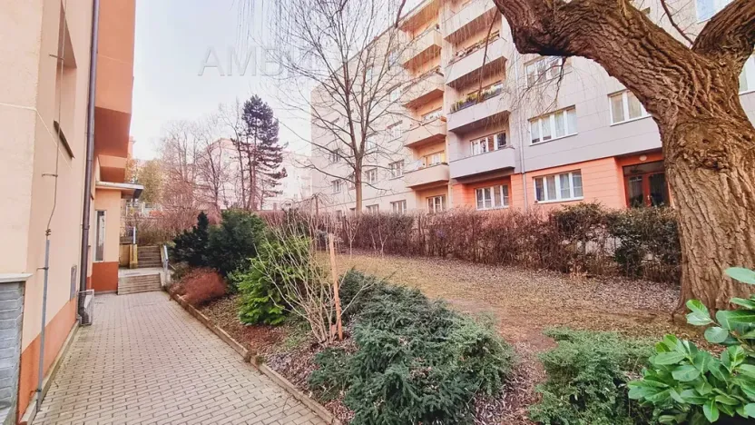 Pronájem bytu 2+kk, Praha - Břevnov, Mládeže, 51 m2