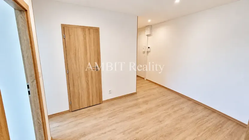 Pronájem bytu 3+kk, Praha - Modřany, Rilská, 67 m2