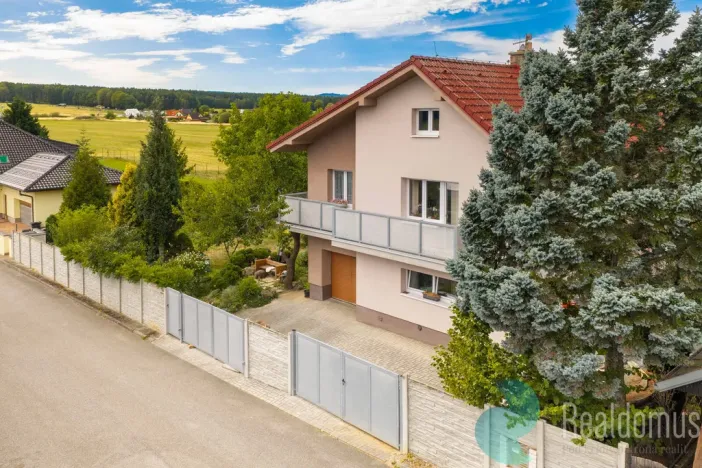 Prodej rodinného domu, Litvínovice - Mokré, 244 m2