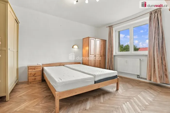 Prodej bytu 2+1, Ostrov, Lidická, 58 m2