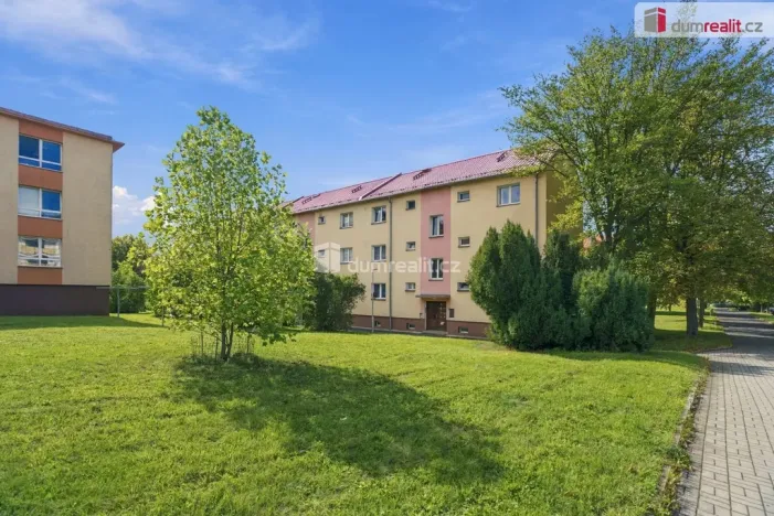 Prodej bytu 2+1, Ostrov, Lidická, 58 m2