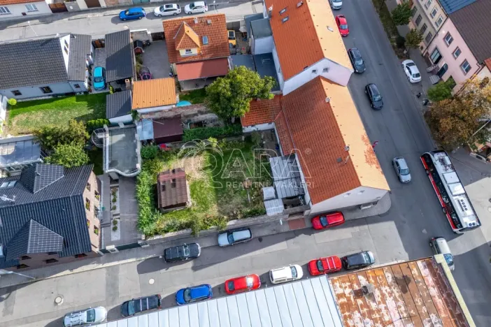 Prodej obchodního prostoru, Kladno - Švermov, Sportovní, 180 m2