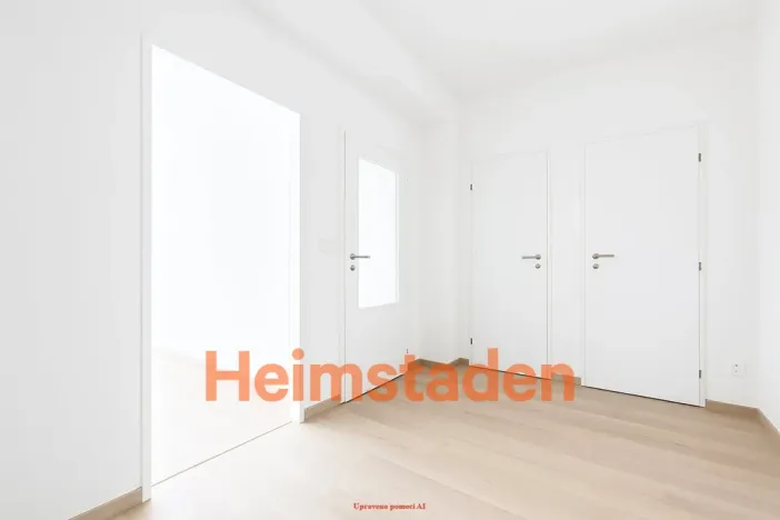Pronájem bytu 1+1, Ostrava - Poruba, Hlavní třída, 38 m2