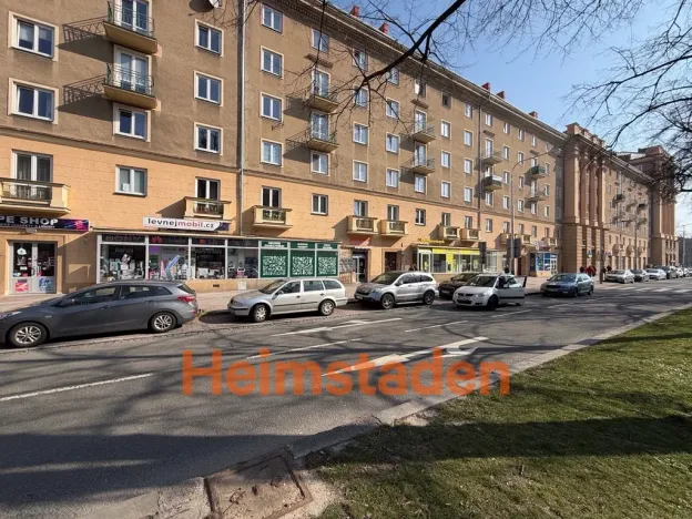 Pronájem bytu 1+1, Ostrava - Poruba, Hlavní třída, 38 m2