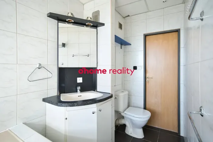 Prodej bytu 3+1, Olomouc, Schweitzerova, 70 m2