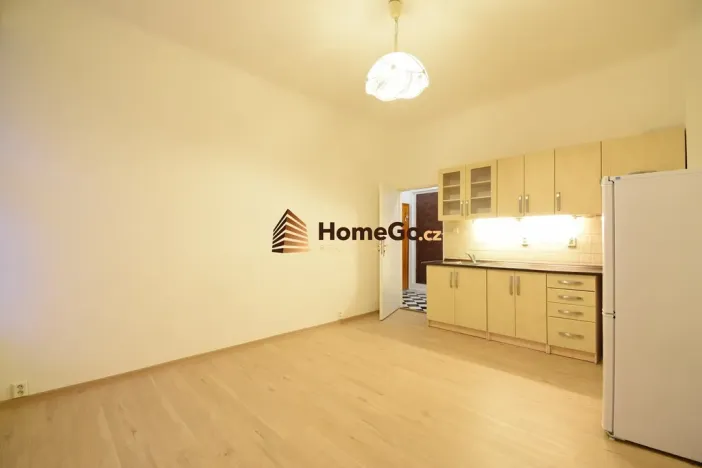 Pronájem bytu 2+kk, Praha - Vršovice, Sevastopolská, 46 m2