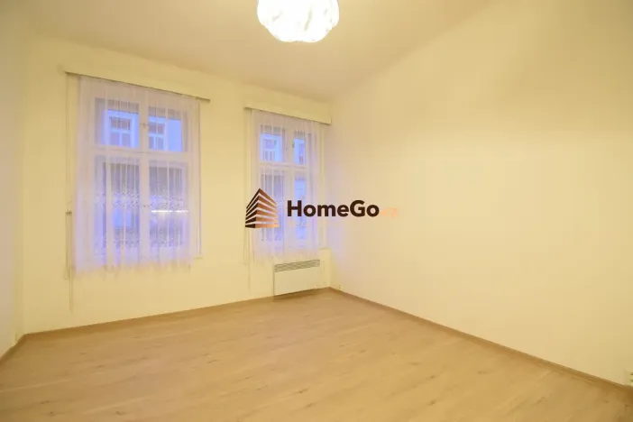 Pronájem bytu 2+kk, Praha - Vršovice, Sevastopolská, 46 m2
