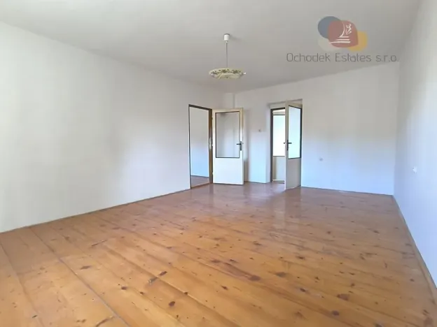 Prodej vícegeneračního domu, Luká, 283 m2