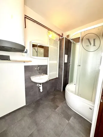 Prodej bytu 3+1, Dobšice, 73 m2