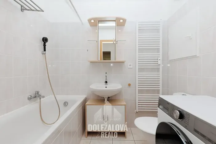 Pronájem bytu 2+kk, Jihlava, Za Prachárnou, 50 m2