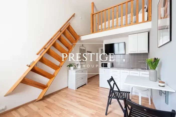 Pronájem bytu 1+kk, Praha - Karlín, Sokolovská, 18 m2
