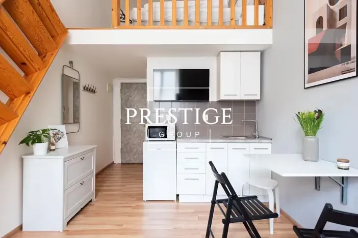 Pronájem bytu 1+kk, Praha - Karlín, Sokolovská, 18 m2