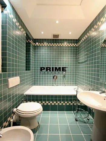 Pronájem bytu 3+1, Praha - Nové Město, Odborů, 80 m2