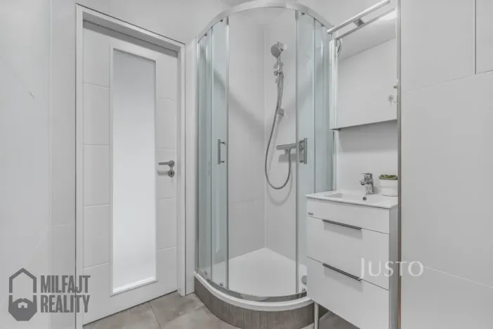 Prodej bytu 2+kk, Liberec - Liberec VI-Rochlice, Sametová, 41 m2