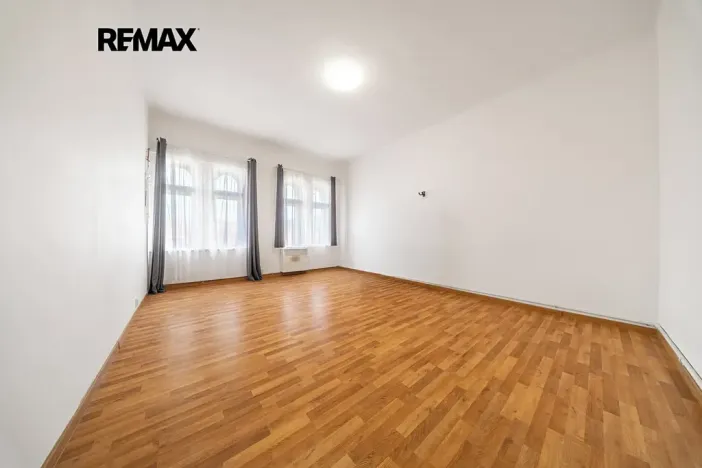 Pronájem bytu 2+1, Praha - Karlín, Prvního pluku, 73 m2